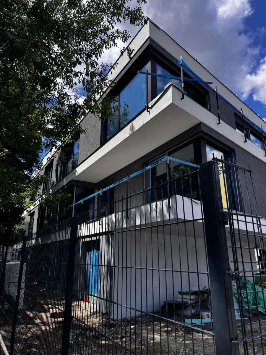 Prodej bytu 2+kk 47 m², Na Cikorce, Praha, Praha Prodej bytu 2+kk 47 m², Na Cikorce, Praha, Praha