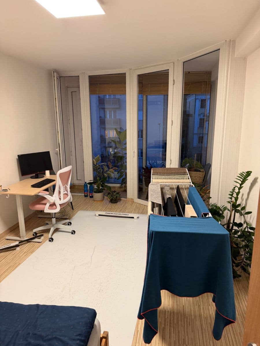 Pronájem bytu 3+kk 109 m², Jeremenkova, Praha, Praha Pronájem bytu 3+kk 109 m², Jeremenkova, Praha, Praha