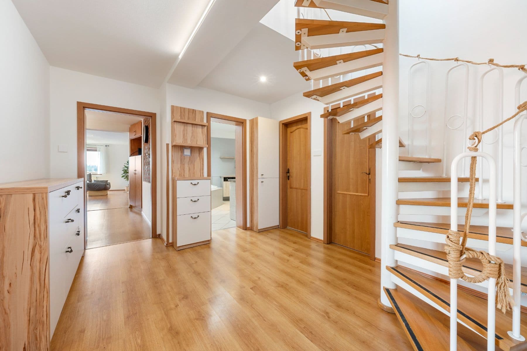 Prodej bytu 4+1 139 m², Tržní, Brno, Jihomoravský kraj Prodej bytu 4+1 139 m², Tržní, Brno, Jihomoravský kraj