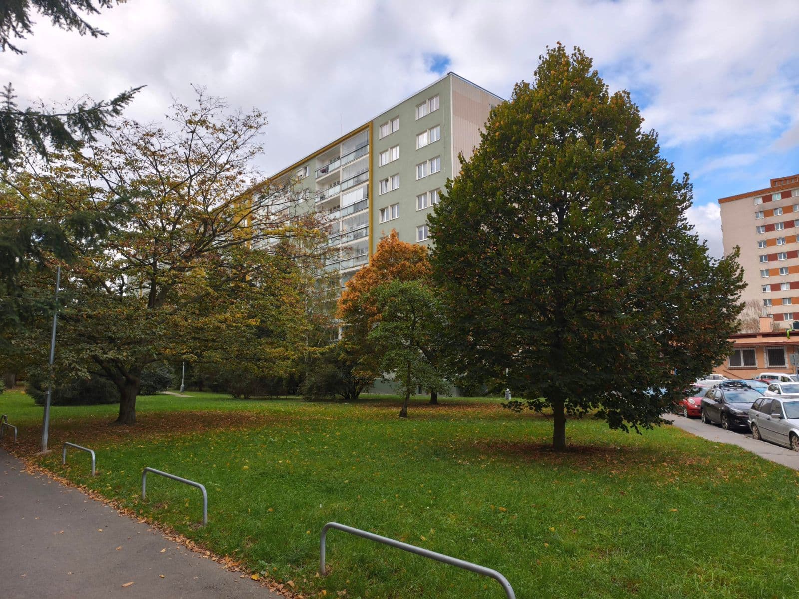 Prodej bytu 4+kk 77 m², Hrusická, Praha, Praha Prodej bytu 4+kk 77 m², Hrusická, Praha, Praha