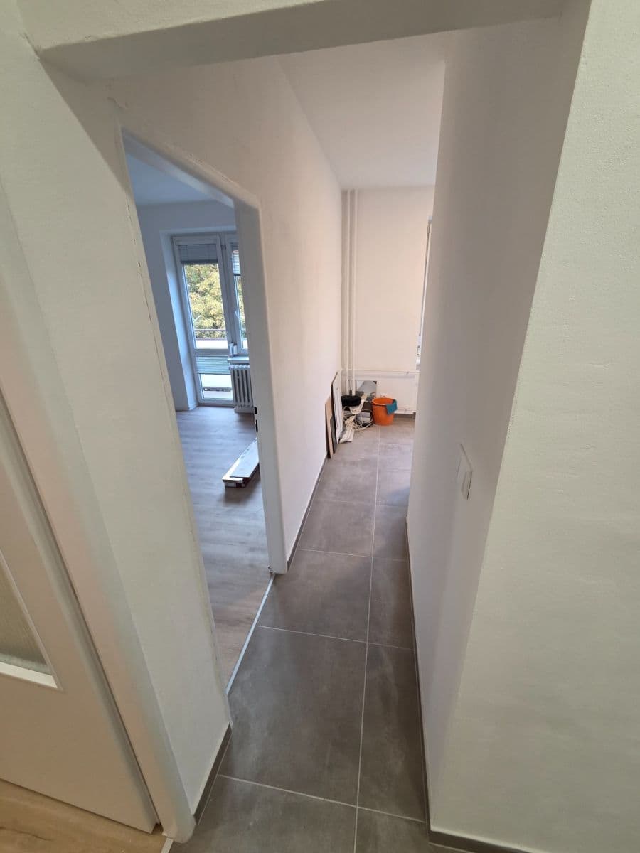 Pronájem bytu 3+1 73 m², Na Královkách, Kuřim, Jihomoravský kraj Pronájem bytu 3+1 73 m², Na Královkách, Kuřim, Jihomoravský kraj