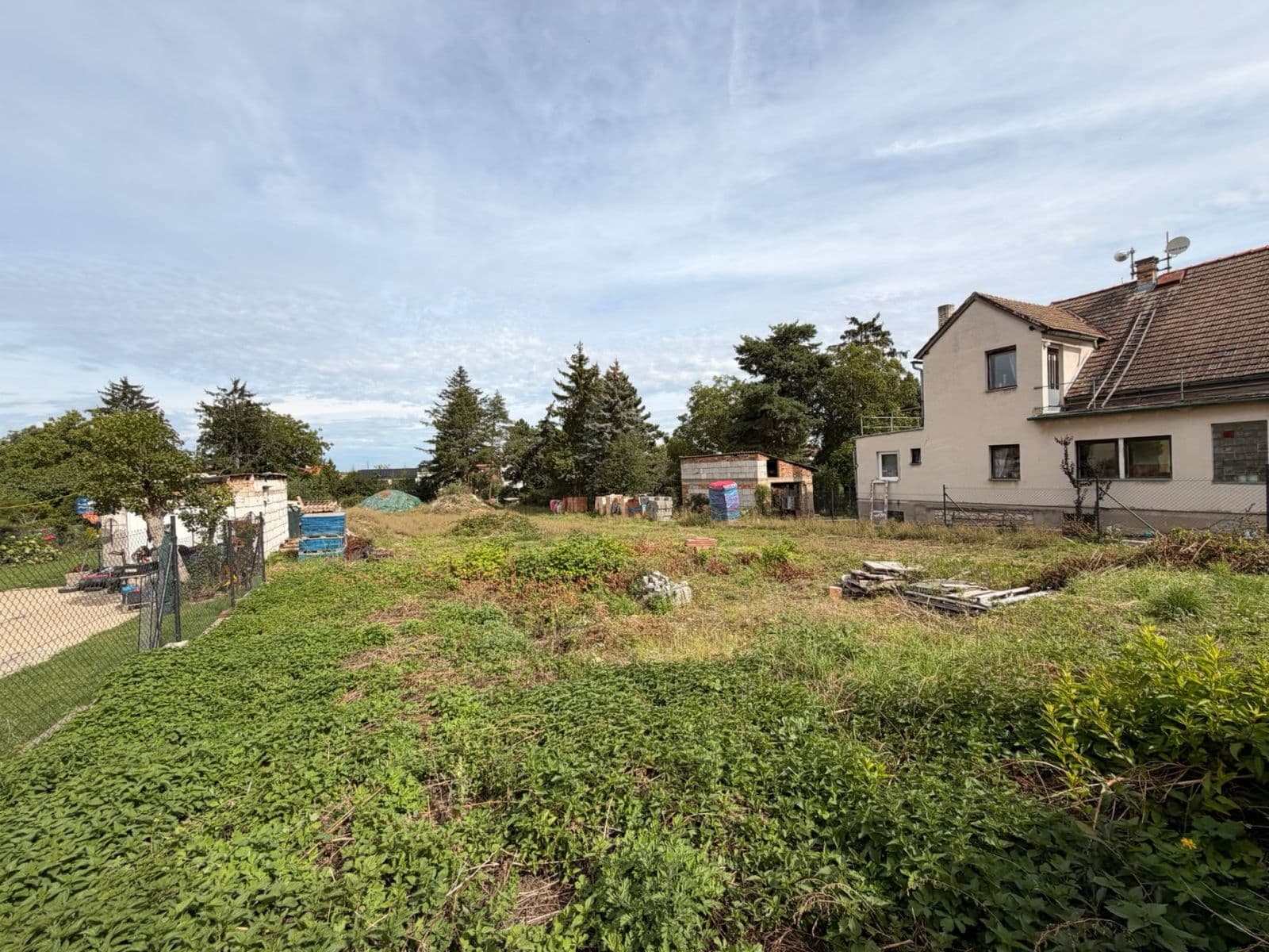 Prodej pozemku 1.342 m², Zbuzany, Středočeský kraj Prodej pozemku 1.342 m², Zbuzany, Středočeský kraj