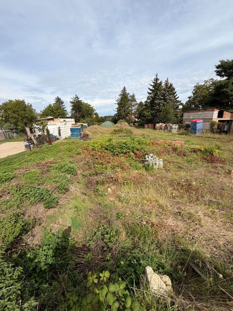 Prodej pozemku 1.342 m², Zbuzany, Středočeský kraj Prodej pozemku 1.342 m², Zbuzany, Středočeský kraj