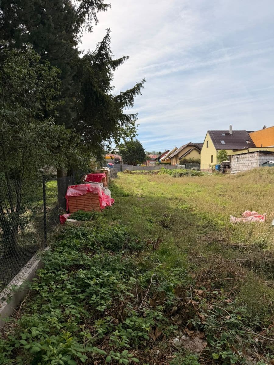 Prodej pozemku 1.342 m², Zbuzany, Středočeský kraj Prodej pozemku 1.342 m², Zbuzany, Středočeský kraj