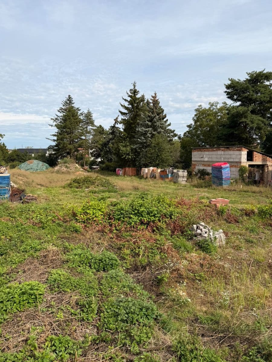 Prodej pozemku 1.342 m², Zbuzany, Středočeský kraj Prodej pozemku 1.342 m², Zbuzany, Středočeský kraj
