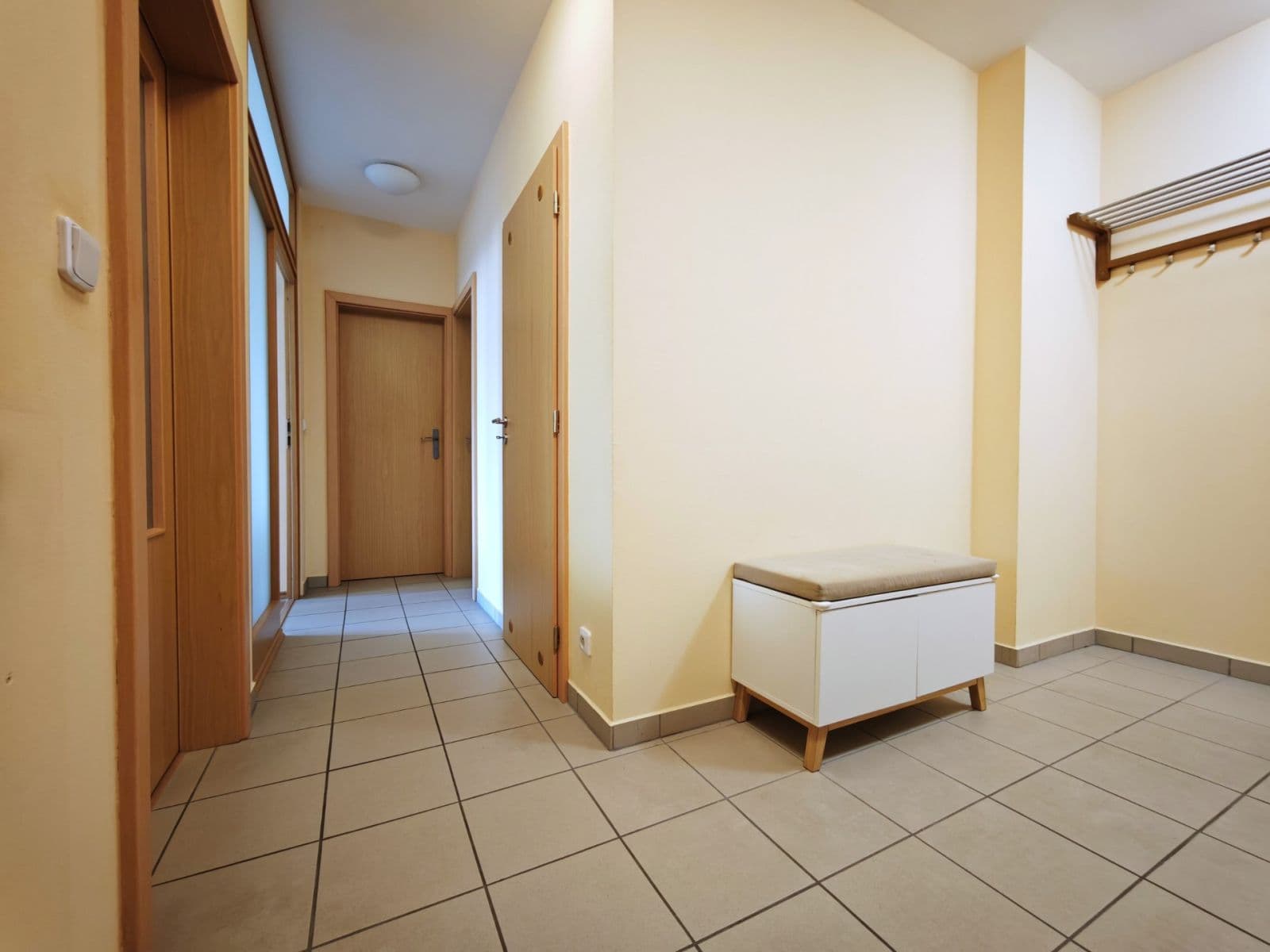 Prodej bytu 2+kk 63 m², Přemyslovská, Roztoky, Středočeský kraj Prodej bytu 2+kk 63 m², Přemyslovská, Roztoky, Středočeský kraj