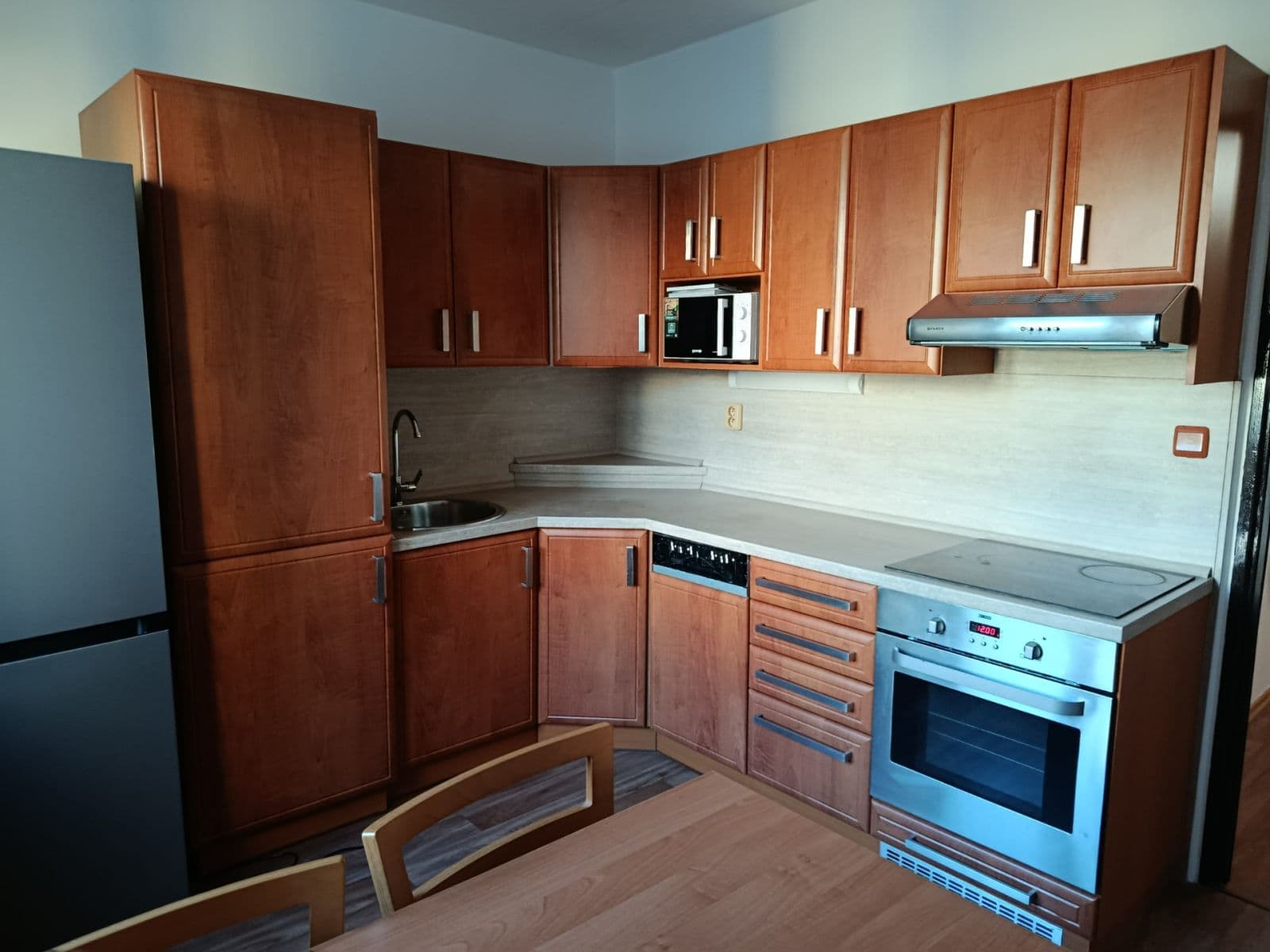 Pronájem bytu 3+1 71 m², Josefy Faimonové, Brno, Jihomoravský kraj Pronájem bytu 3+1 71 m², Josefy Faimonové, Brno, Jihomoravský kraj
