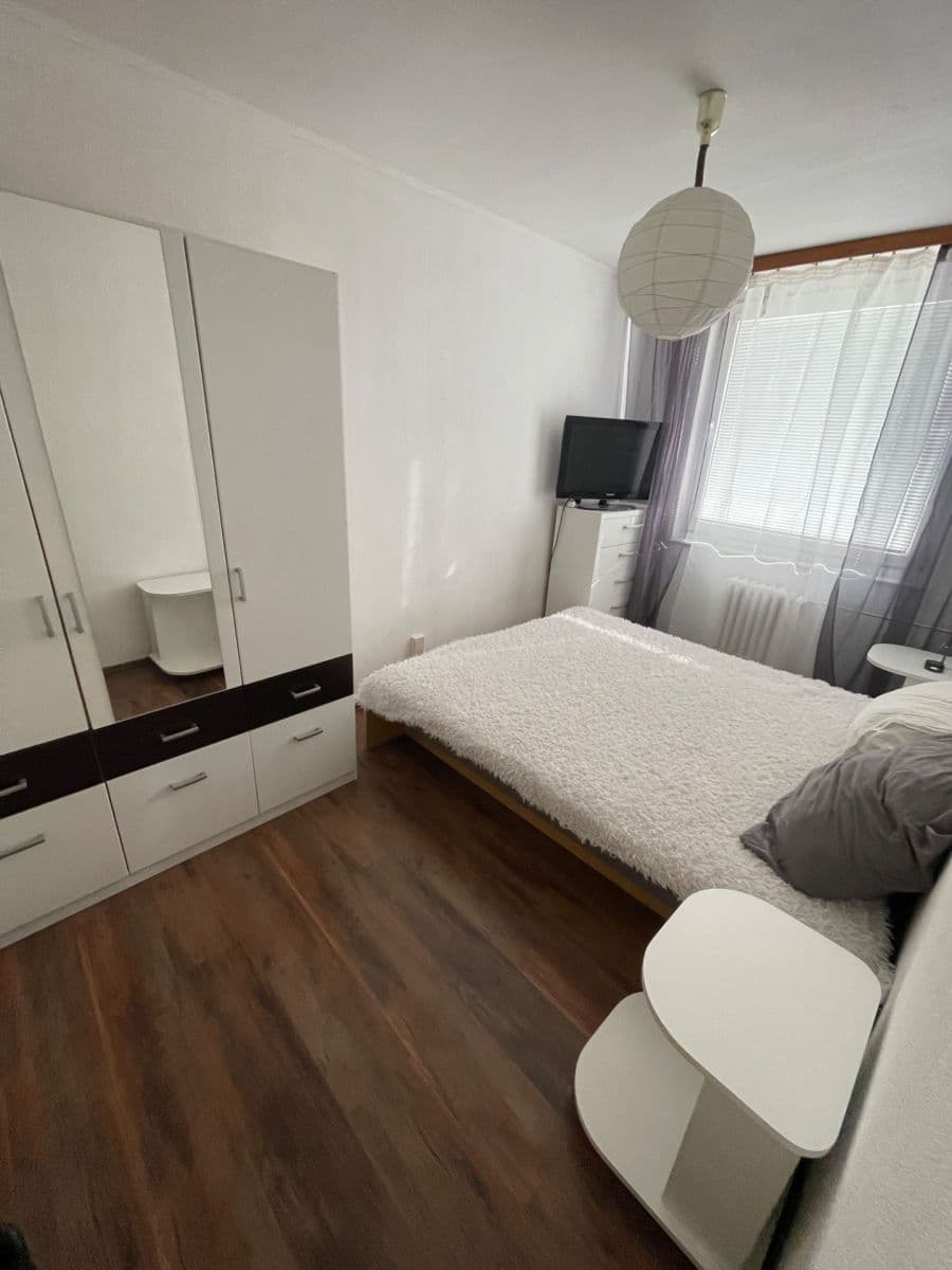 Pronájem bytu 2+kk 60 m², Ke Kamínce, Praha, Praha Pronájem bytu 2+kk 60 m², Ke Kamínce, Praha, Praha