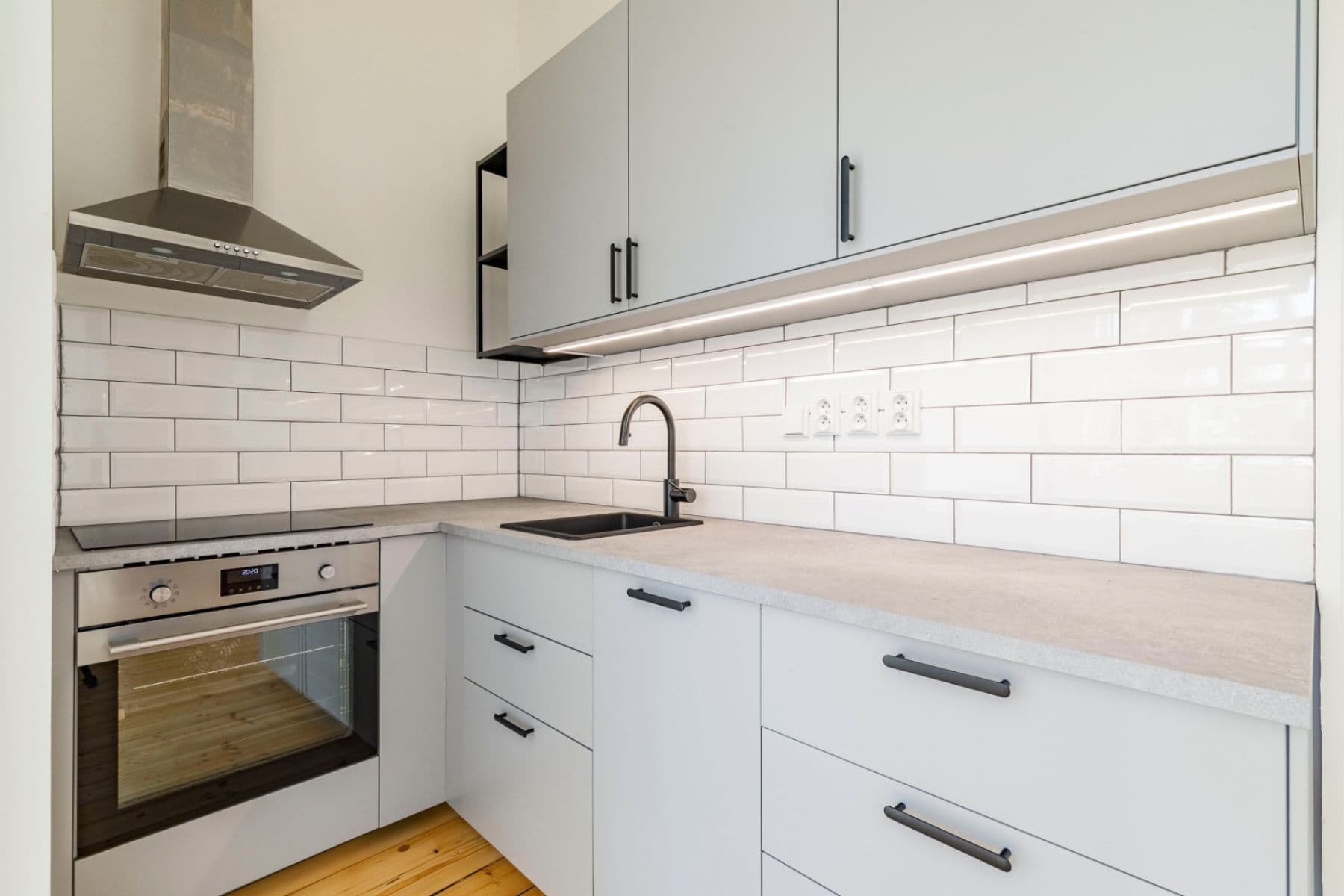 Pronájem bytu 2+1 70 m², Václavkova, Praha, Praha Pronájem bytu 2+1 70 m², Václavkova, Praha, Praha