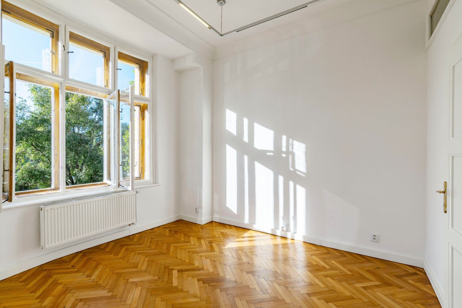 Pronájem bytu 2+1 70 m², Václavkova, Praha, Praha Pronájem bytu 2+1 70 m², Václavkova, Praha, Praha
