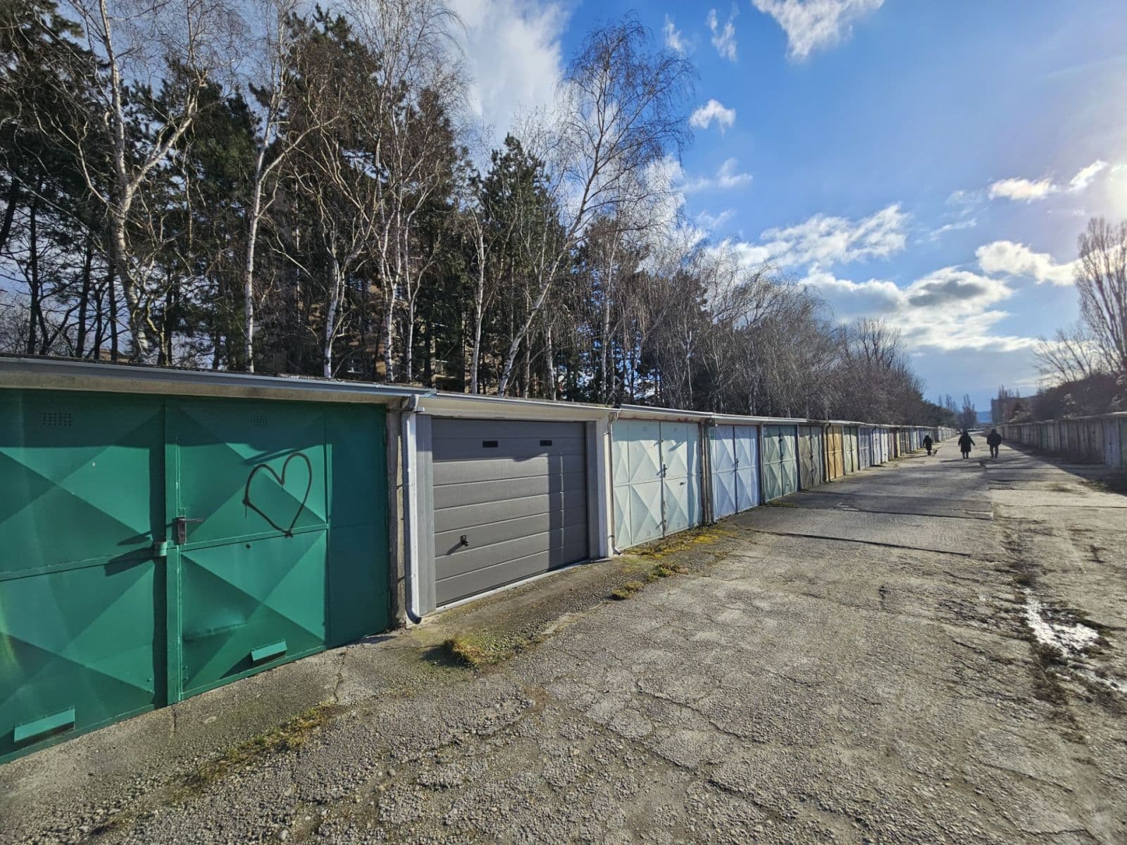 Prodej garáže 18 m², Hagarova, Rača, Bratislavský kraj Prodej garáže 18 m², Hagarova, Rača, Bratislavský kraj