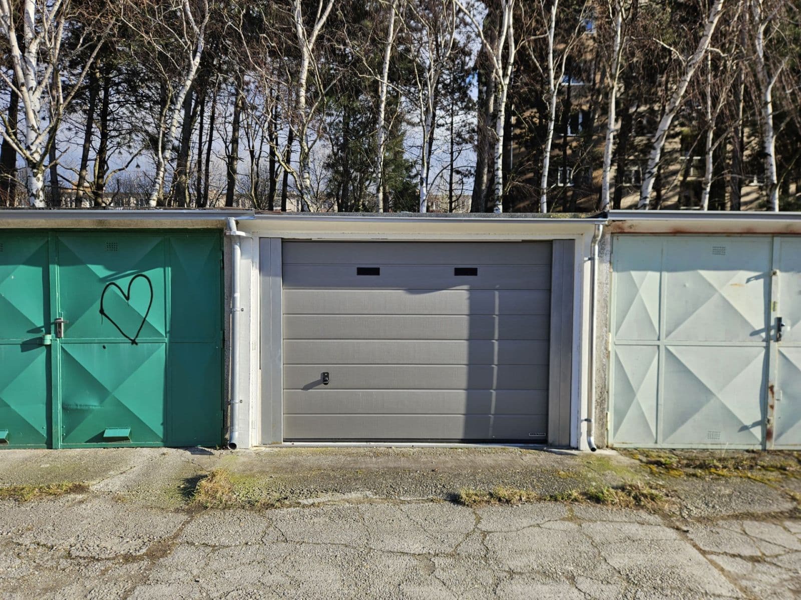 Prodej garáže 18 m², Hagarova, Rača, Bratislavský kraj Prodej garáže 18 m², Hagarova, Rača, Bratislavský kraj