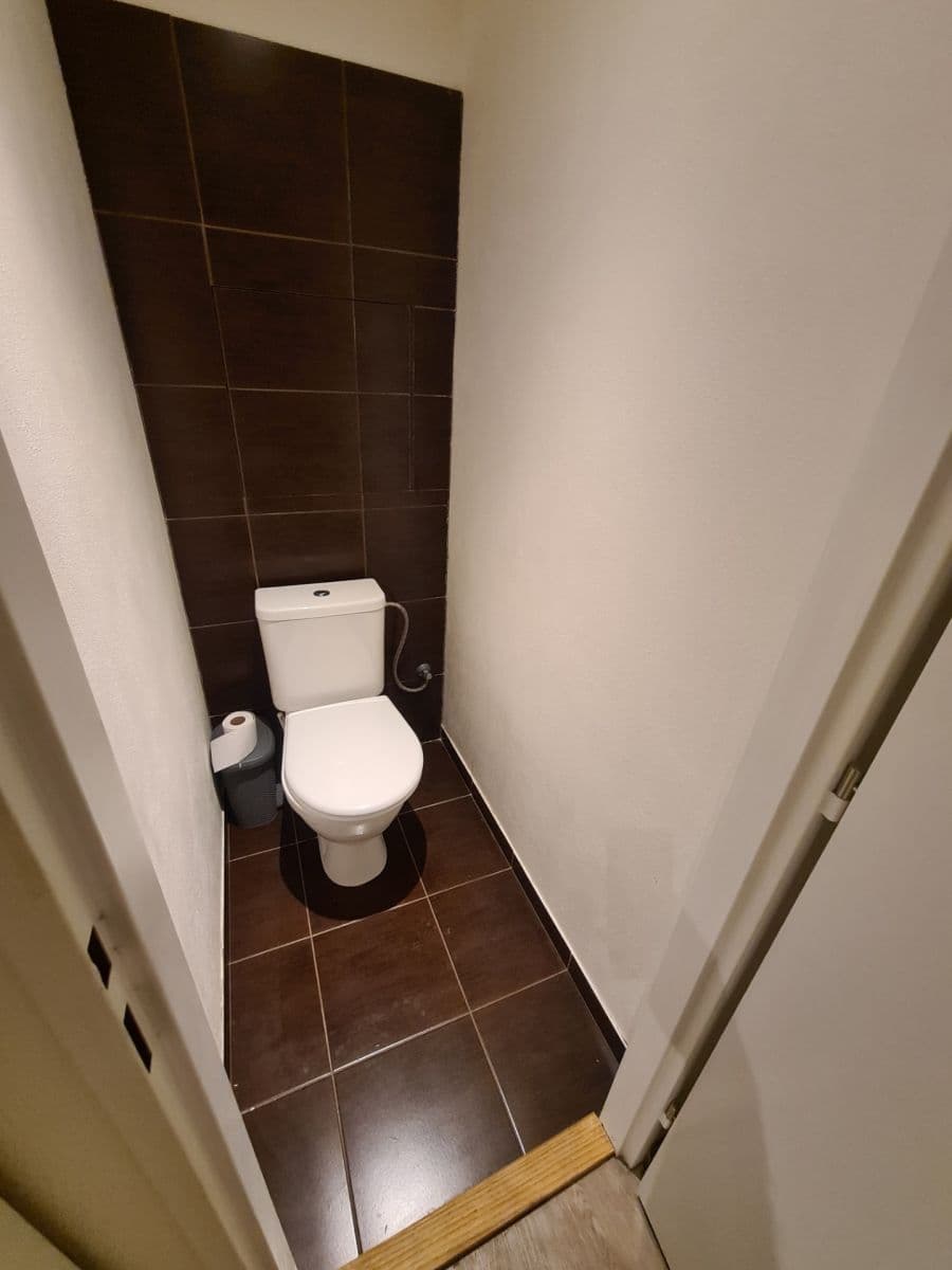 Pronájem bytu 2+kk 46 m², Bouřilova, Praha, Praha Pronájem bytu 2+kk 46 m², Bouřilova, Praha, Praha