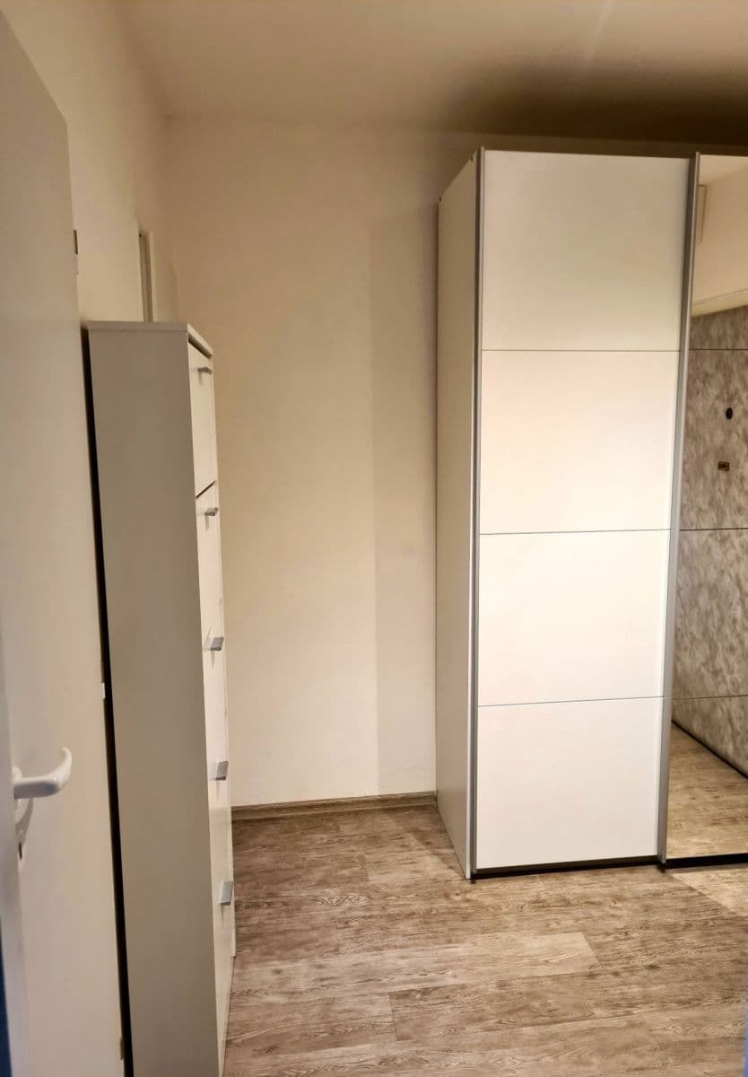 Pronájem bytu 2+kk 46 m², Bouřilova, Praha, Praha Pronájem bytu 2+kk 46 m², Bouřilova, Praha, Praha