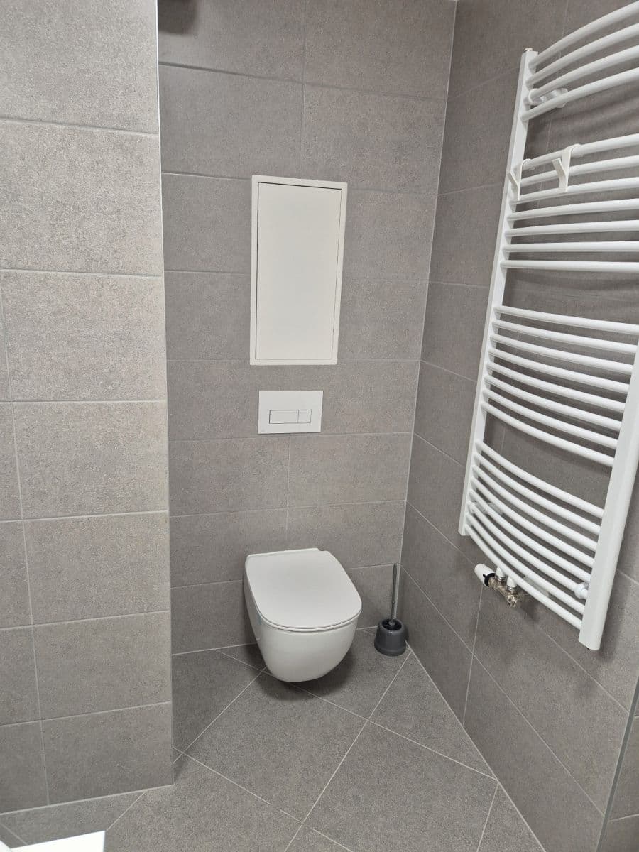 Pronájem bytu 2+kk 43 m², Pod Harfou, Praha, Praha Pronájem bytu 2+kk 43 m², Pod Harfou, Praha, Praha