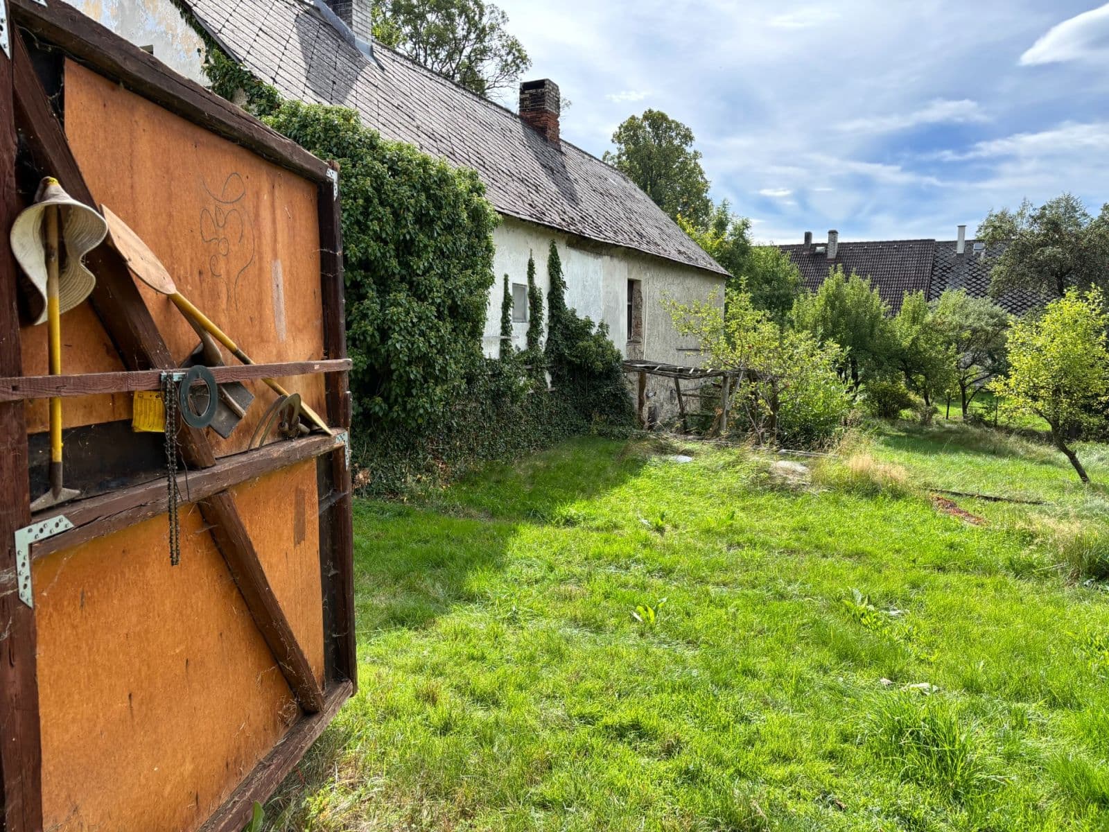 Prodej domu 125 m², pozemek 1.547 m², Kolinec, Plzeňský kraj Prodej domu 125 m², pozemek 1.547 m², Kolinec, Plzeňský kraj