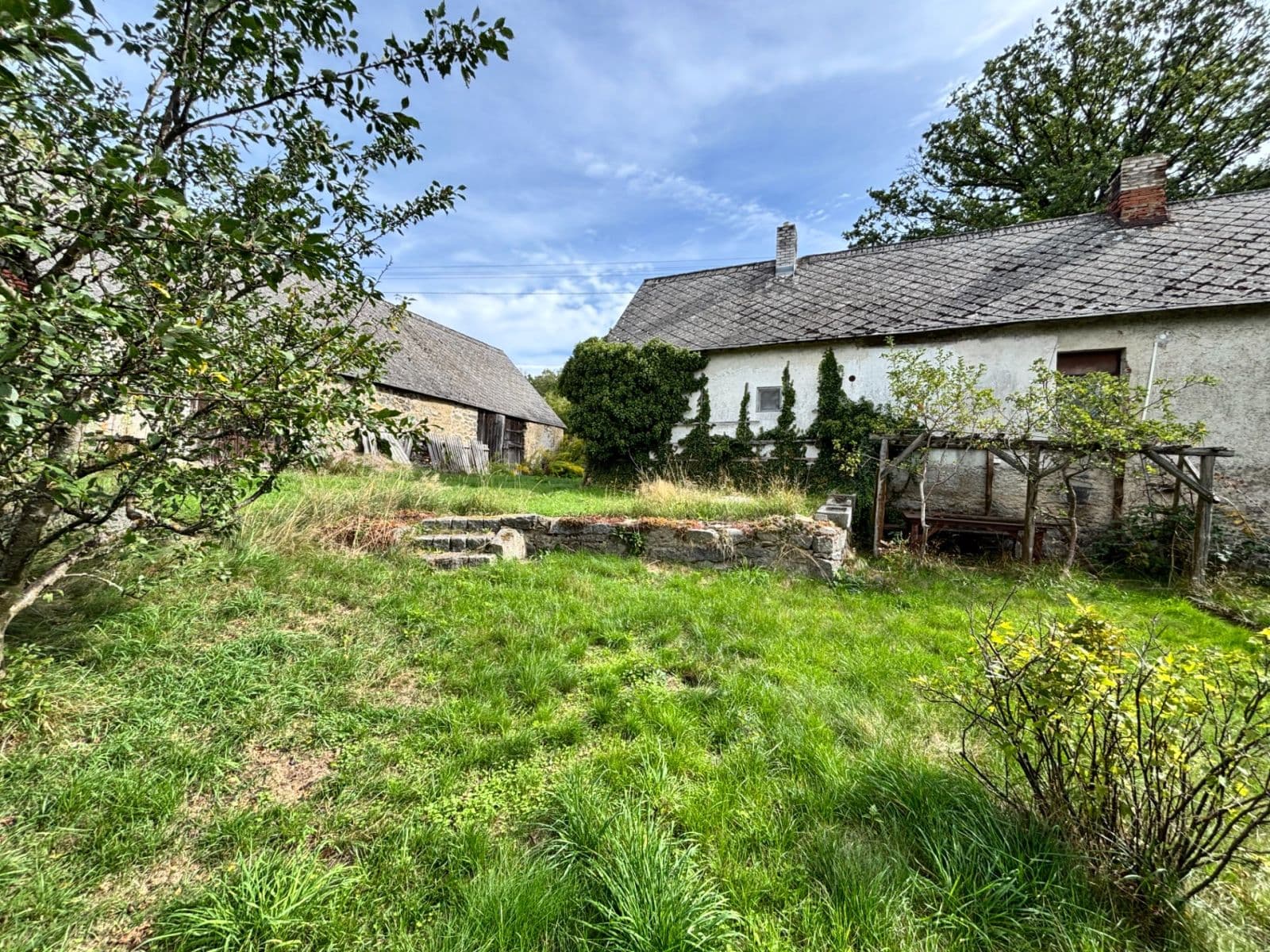 Prodej domu 125 m², pozemek 1.547 m², Kolinec, Plzeňský kraj Prodej domu 125 m², pozemek 1.547 m², Kolinec, Plzeňský kraj