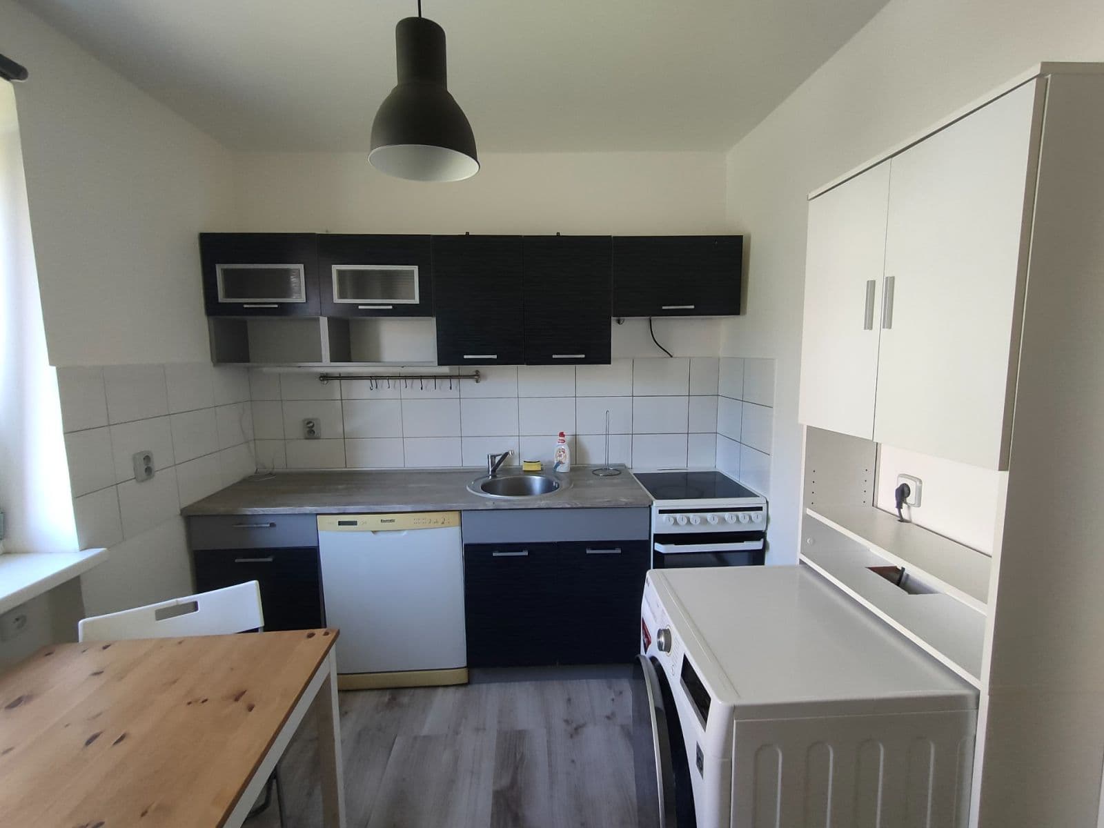 Pronájem bytu 1+1 30 m², J. A. Komenského, Stochov, Středočeský kraj Pronájem bytu 1+1 30 m², J. A. Komenského, Stochov, Středočeský kraj