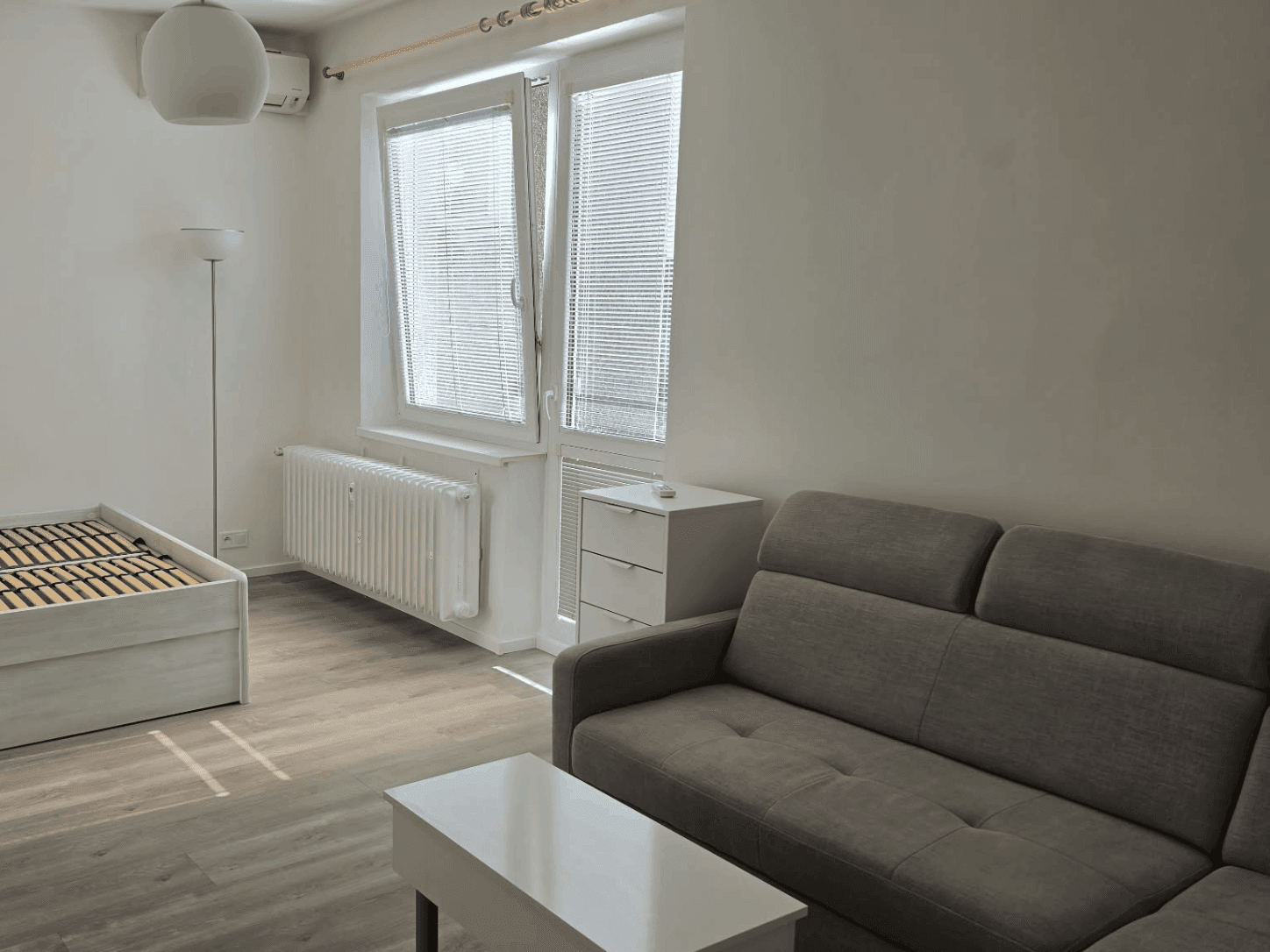 Pronájem bytu 1+1 36 m², Královická, Praha, Praha Pronájem bytu 1+1 36 m², Královická, Praha, Praha