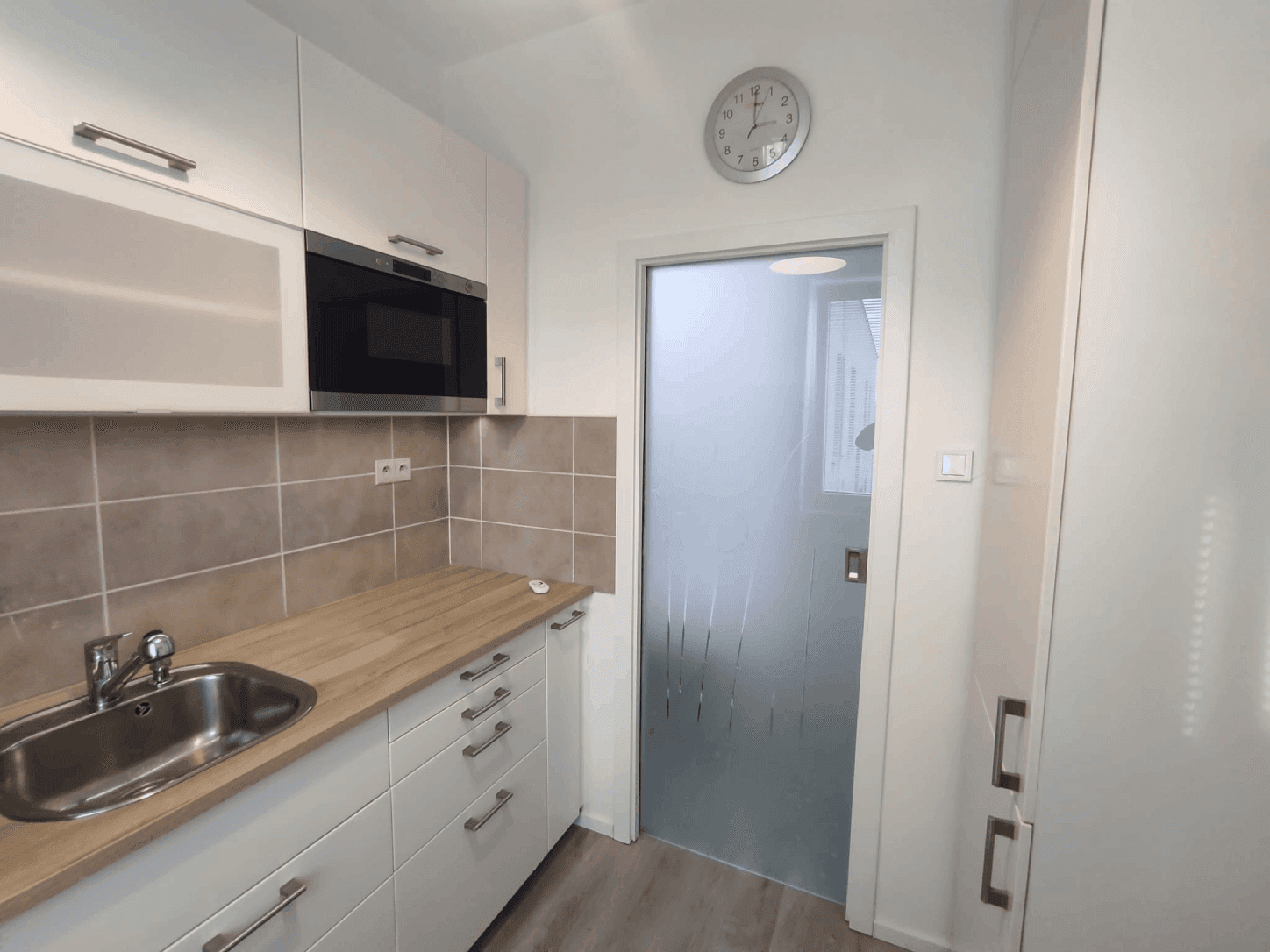 Pronájem bytu 1+1 36 m², Královická, Praha, Praha Pronájem bytu 1+1 36 m², Královická, Praha, Praha