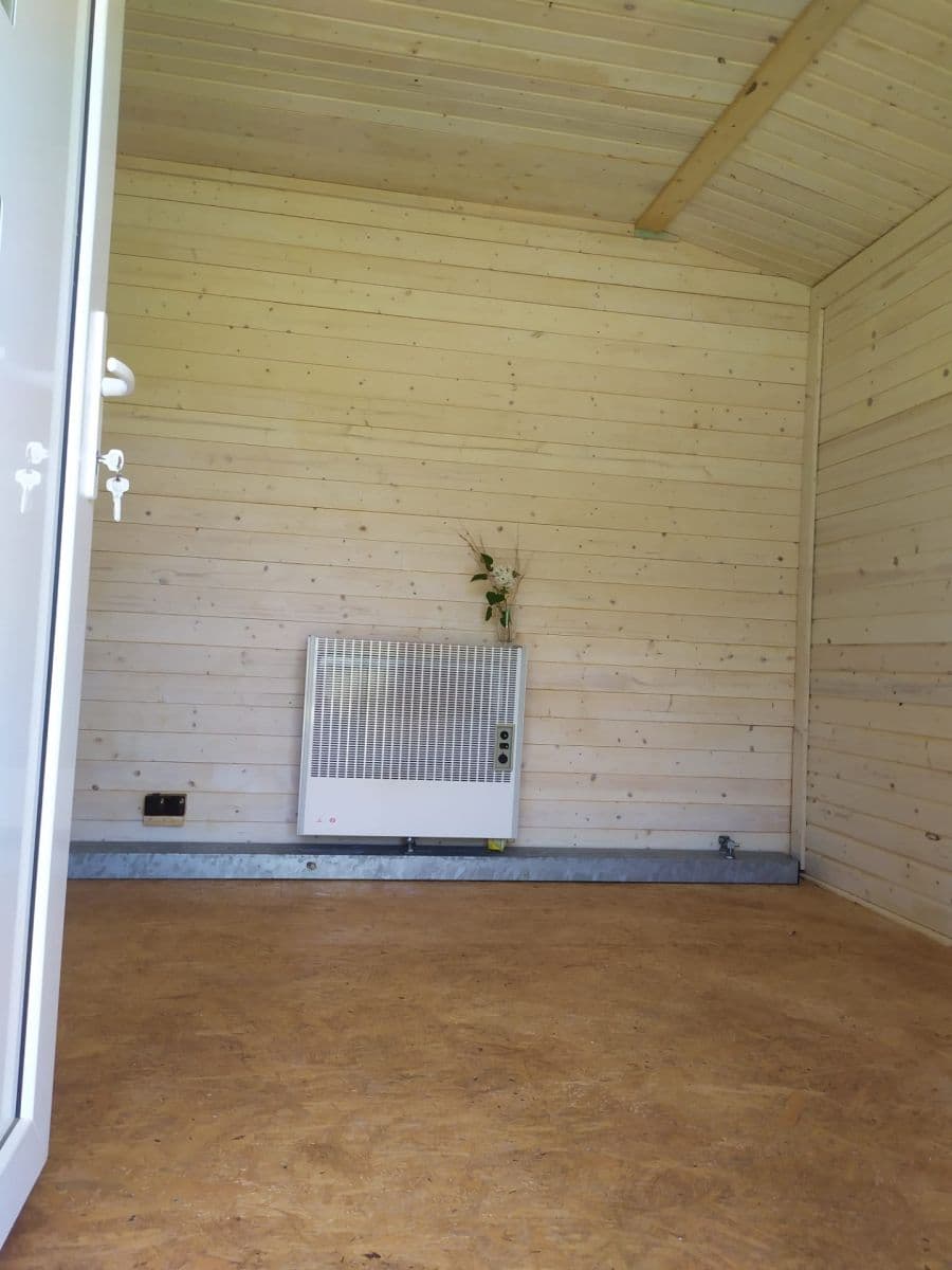 Prodej chaty, chalupy 55 m², pozemek 1.011 m², Skuhrov, Středočeský kraj Prodej chaty, chalupy 55 m², pozemek 1.011 m², Skuhrov, Středočeský kraj