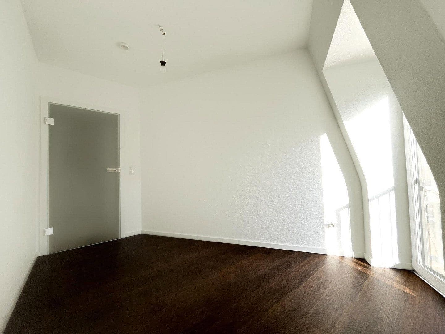 Pronájem bytu 3+1 65 m², Am Leiderat 7, Neustadt an der Weinstraße, Porýní-Falc Pronájem bytu 3+1 65 m², Am Leiderat 7, Neustadt an der Weinstraße, Porýní-Falc