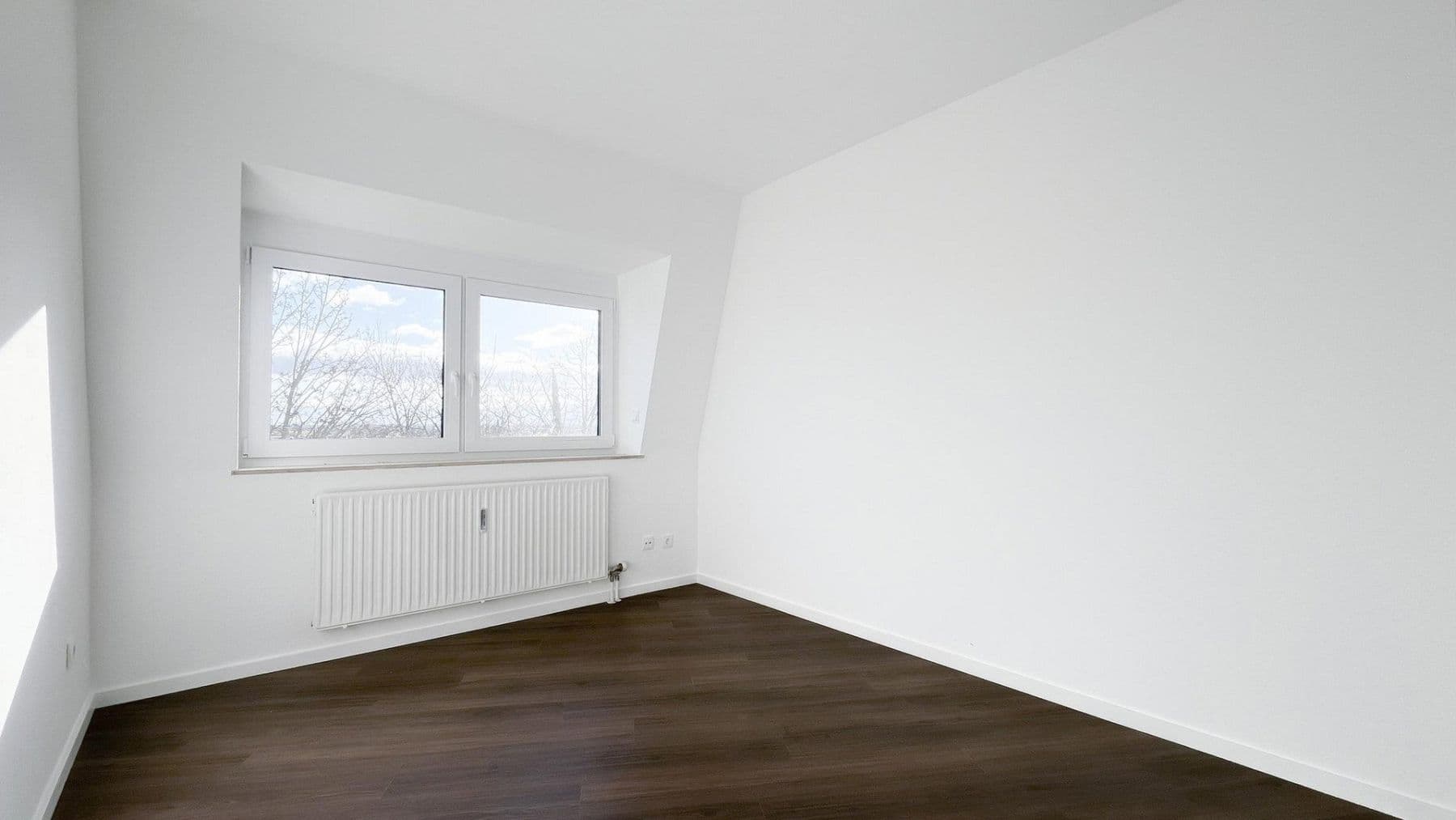 Pronájem bytu 3+1 65 m², Am Leiderat 7, Neustadt an der Weinstraße, Porýní-Falc Pronájem bytu 3+1 65 m², Am Leiderat 7, Neustadt an der Weinstraße, Porýní-Falc