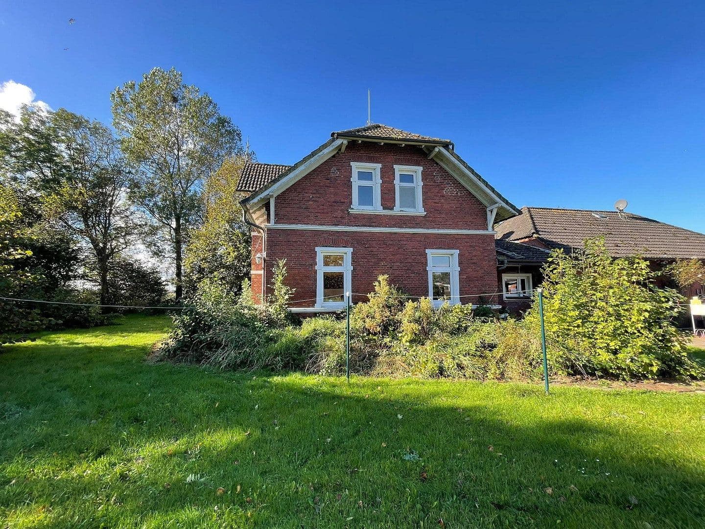 Prodej domu 183 m², pozemek 1.500 m², Ostbense an der L5 18, Neuharlingersiel, Dolní Sasko Prodej domu 183 m², pozemek 1.500 m², Ostbense an der L5 18, Neuharlingersiel, Dolní Sasko