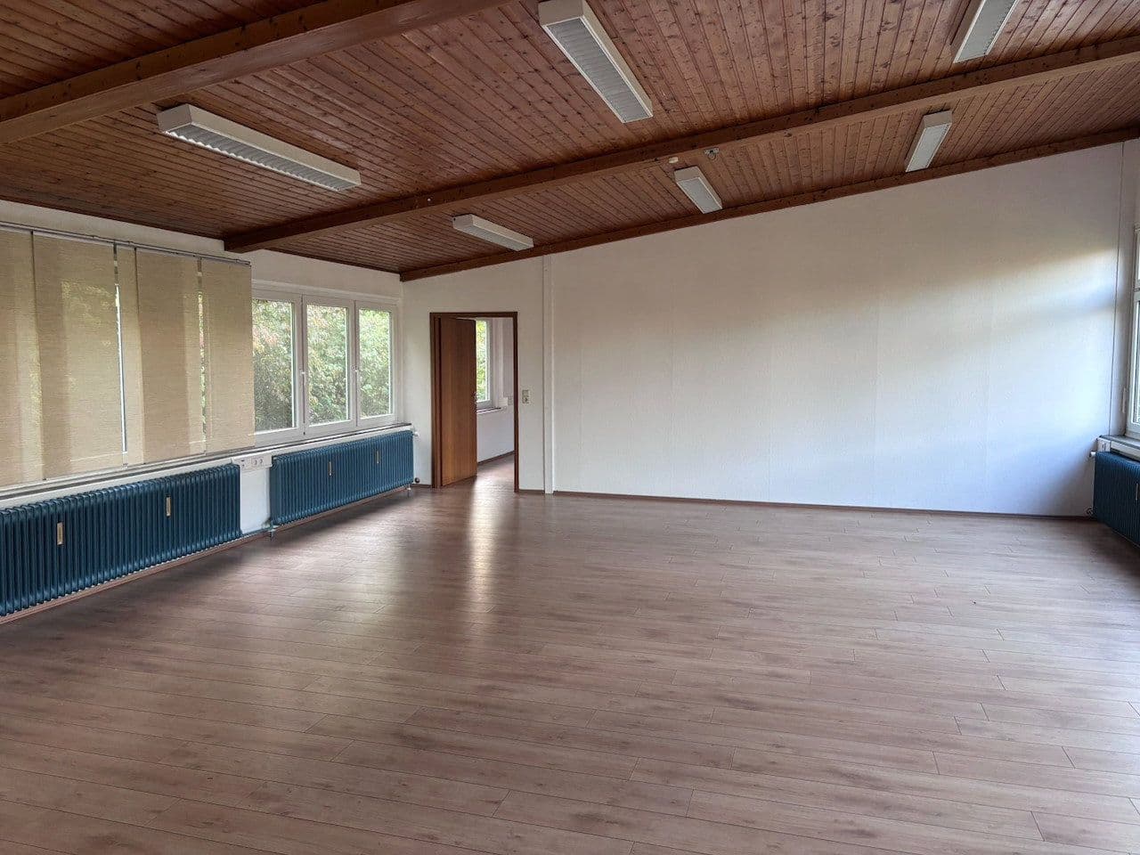 Pronájem kanceláře 130 m², Bunsenstrasse 22, Böblingen, Bádensko-Württembersko Pronájem kanceláře 130 m², Bunsenstrasse 22, Böblingen, Bádensko-Württembersko