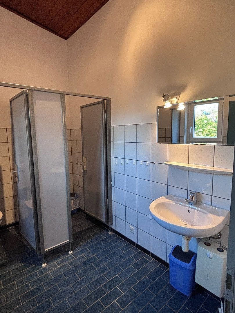 Pronájem kanceláře 130 m², Bunsenstrasse 22, Böblingen, Bádensko-Württembersko Pronájem kanceláře 130 m², Bunsenstrasse 22, Böblingen, Bádensko-Württembersko