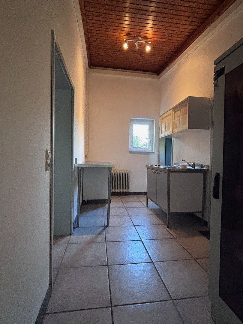 Pronájem kanceláře 130 m², Bunsenstrasse 22, Böblingen, Bádensko-Württembersko Pronájem kanceláře 130 m², Bunsenstrasse 22, Böblingen, Bádensko-Württembersko