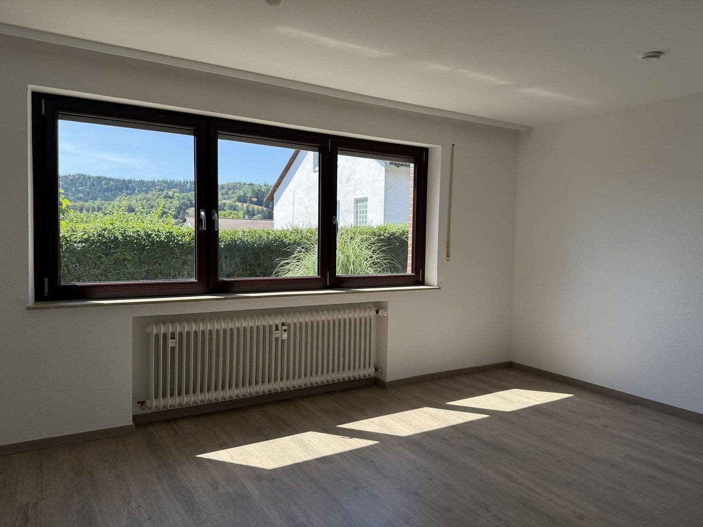 Prodej domu 193 m², pozemek 468 m², Gaildorf, Bádensko-Württembersko Prodej domu 193 m², pozemek 468 m², Gaildorf, Bádensko-Württembersko