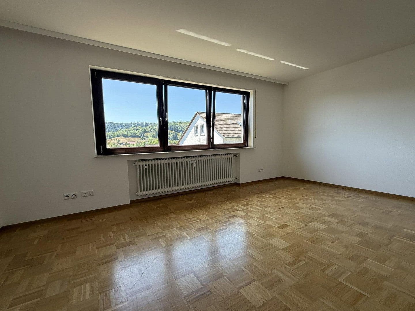 Prodej domu 193 m², pozemek 468 m², Gaildorf, Bádensko-Württembersko Prodej domu 193 m², pozemek 468 m², Gaildorf, Bádensko-Württembersko