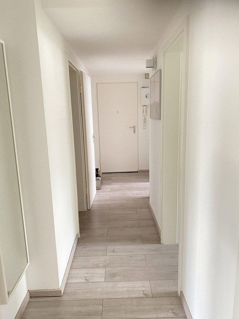 Prodej bytu 4+1 77 m², Hölderlin Str. 2, Stuhr, Dolní Sasko Prodej bytu 4+1 77 m², Hölderlin Str. 2, Stuhr, Dolní Sasko