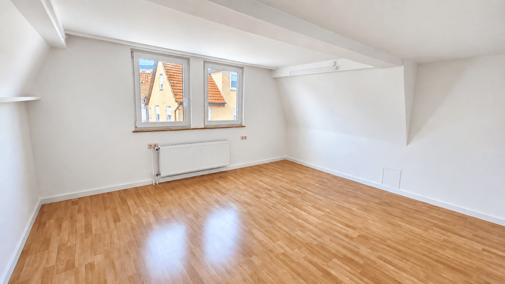 Pronájem bytu 2+1 62 m², Scherzachstr. 12, Weingarten, Bádensko-Württembersko Pronájem bytu 2+1 62 m², Scherzachstr. 12, Weingarten, Bádensko-Württembersko