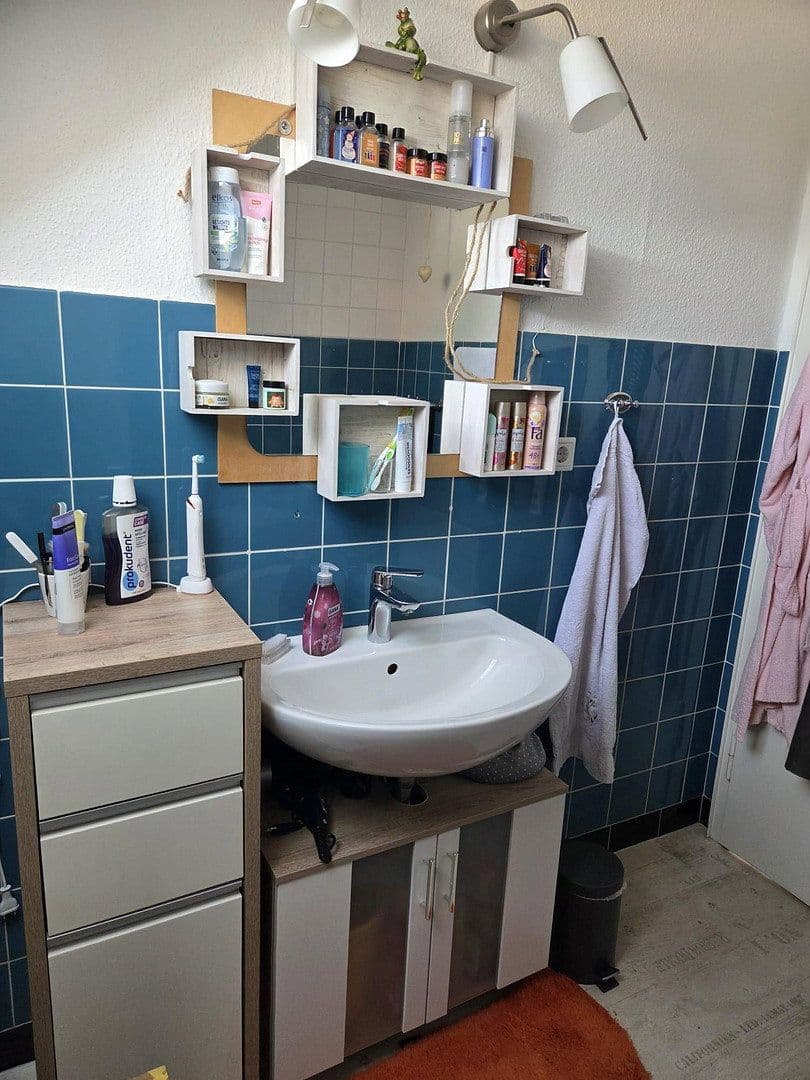 Pronájem bytu 3+1 49 m², Bad Salzuflen, Severní Porýní-Vestfálsko Pronájem bytu 3+1 49 m², Bad Salzuflen, Severní Porýní-Vestfálsko