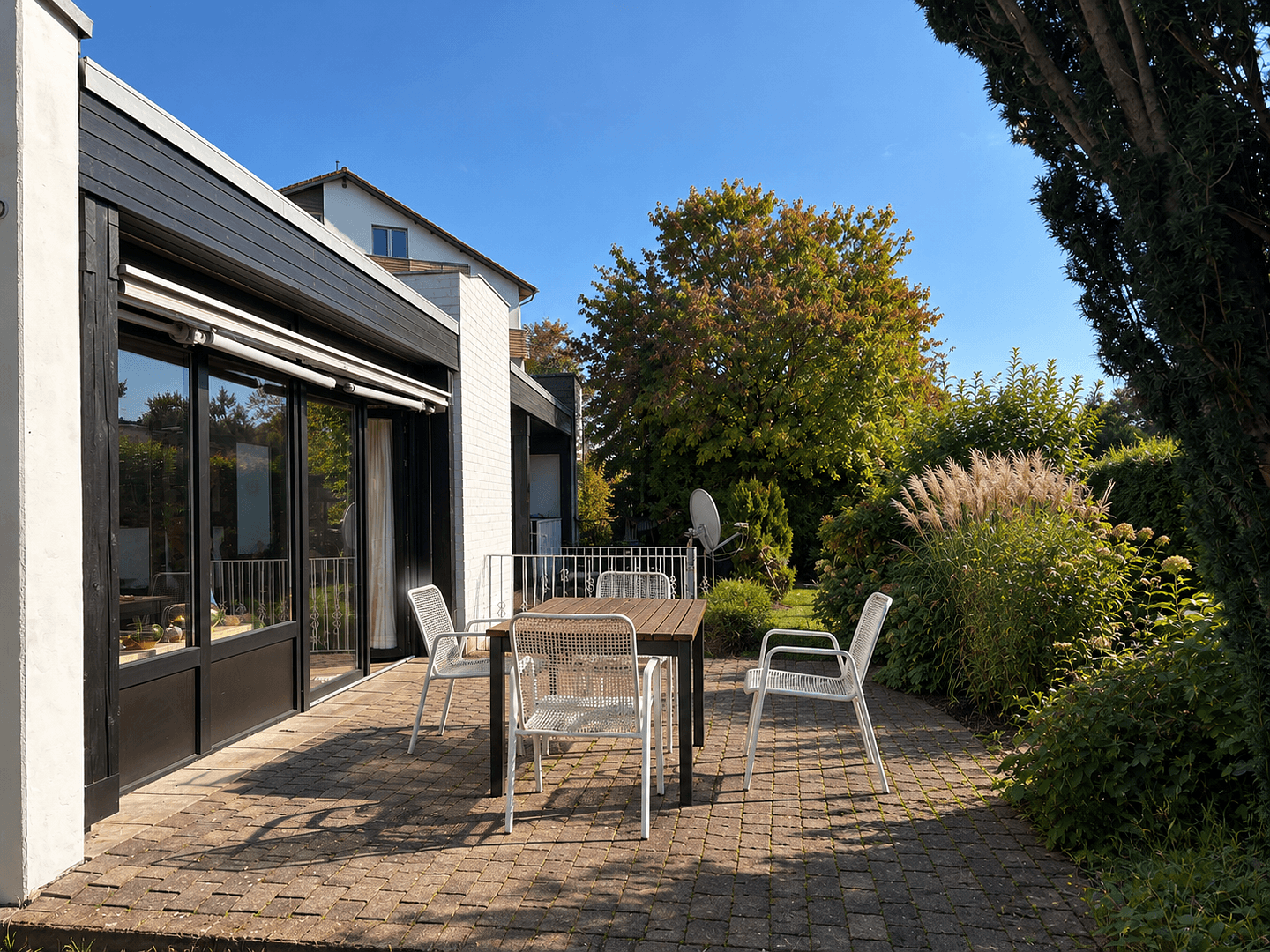 Prodej domu 164 m², pozemek 521 m², Gießener Str. 36, Dietzenbach, Hessen Prodej domu 164 m², pozemek 521 m², Gießener Str. 36, Dietzenbach, Hessen