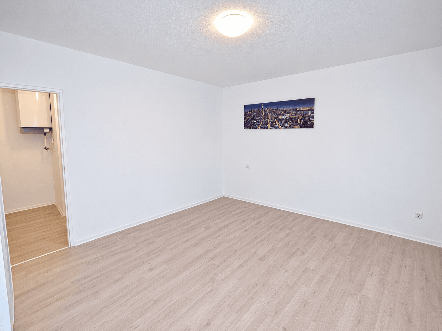 Prodej bytu 3+1 59 m², Hugo-Sinzheimer Straße 22, Frankfurt am Main, Hessen Prodej bytu 3+1 59 m², Hugo-Sinzheimer Straße 22, Frankfurt am Main, Hessen