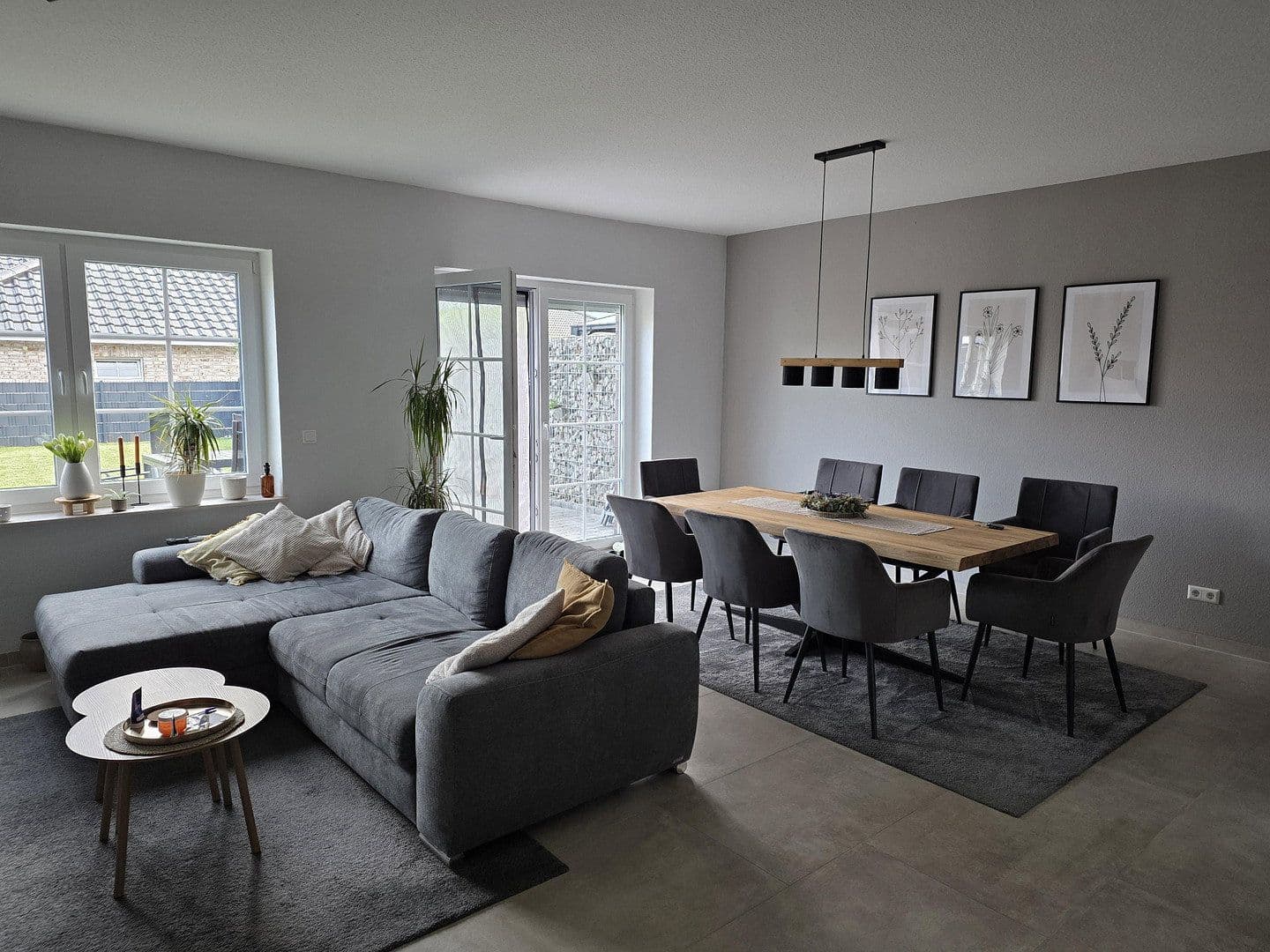 Prodej domu 127 m², pozemek 315 m², Hohenhameln, Dolní Sasko Prodej domu 127 m², pozemek 315 m², Hohenhameln, Dolní Sasko