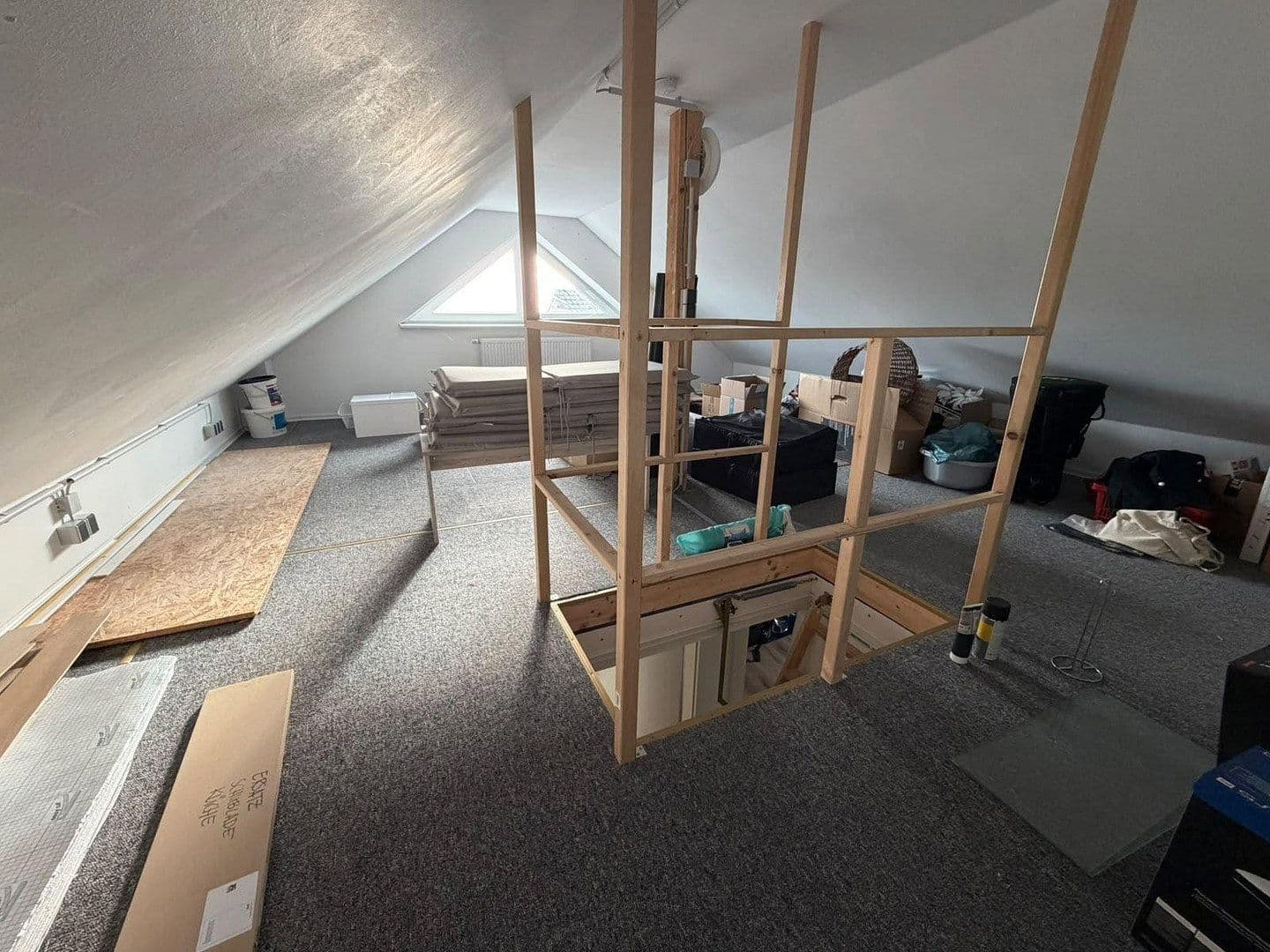 Prodej domu 127 m², pozemek 315 m², Hohenhameln, Dolní Sasko Prodej domu 127 m², pozemek 315 m², Hohenhameln, Dolní Sasko