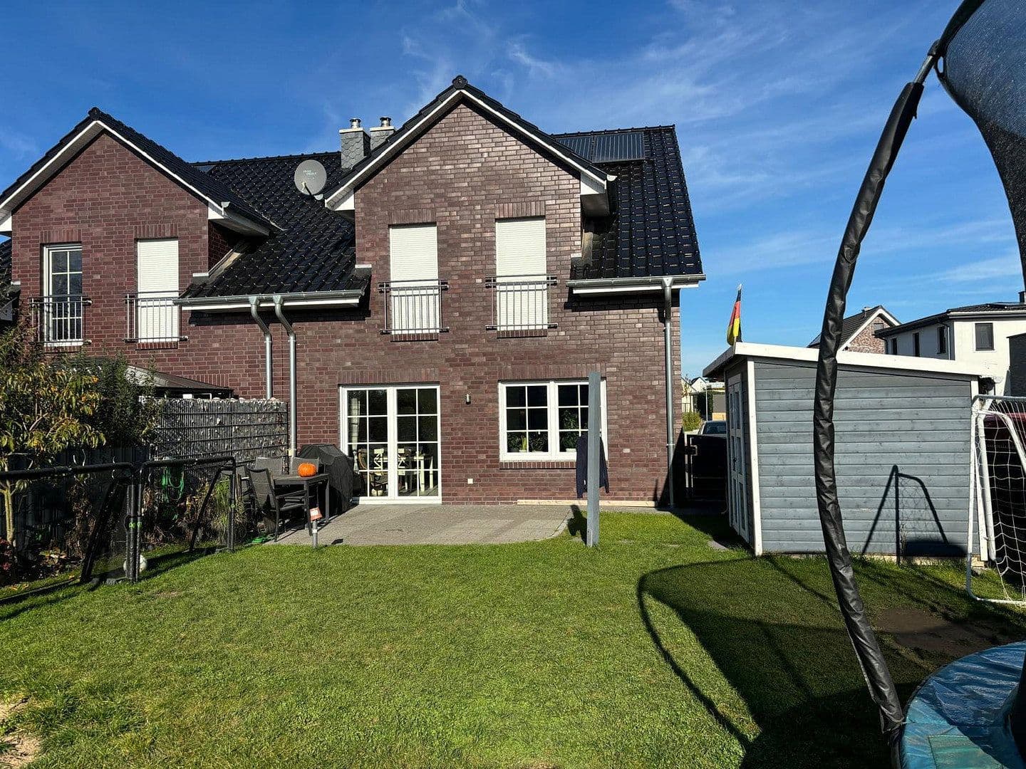 Prodej domu 127 m², pozemek 315 m², Hohenhameln, Dolní Sasko Prodej domu 127 m², pozemek 315 m², Hohenhameln, Dolní Sasko