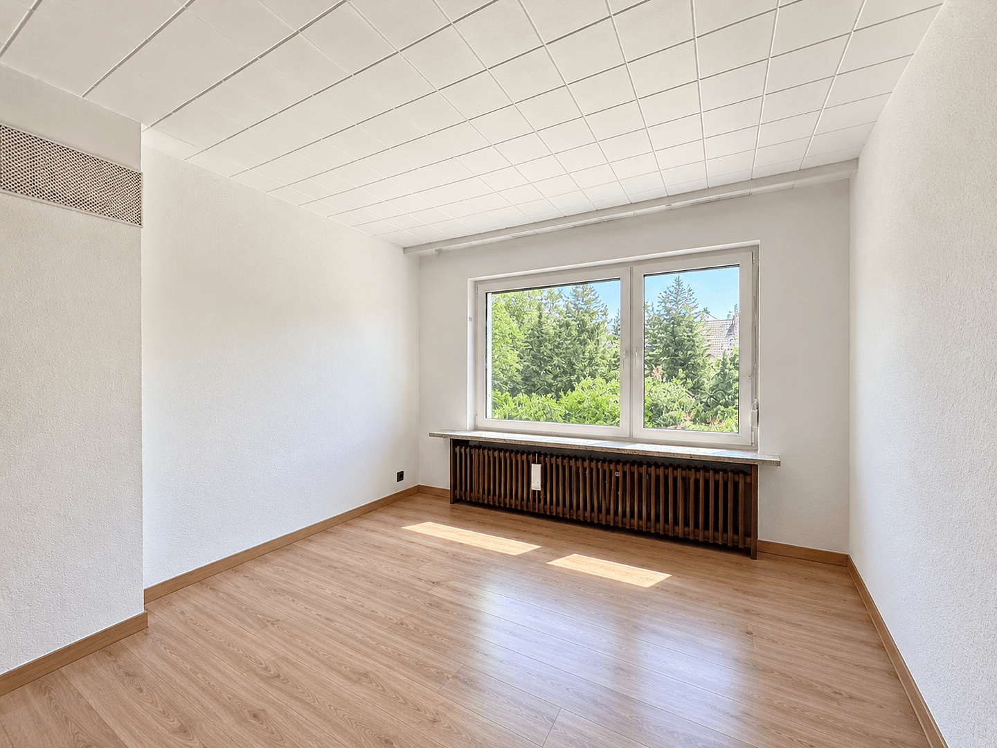 Prodej bytu 4+1 97 m², Bochum, Severní Porýní-Vestfálsko Prodej bytu 4+1 97 m², Bochum, Severní Porýní-Vestfálsko