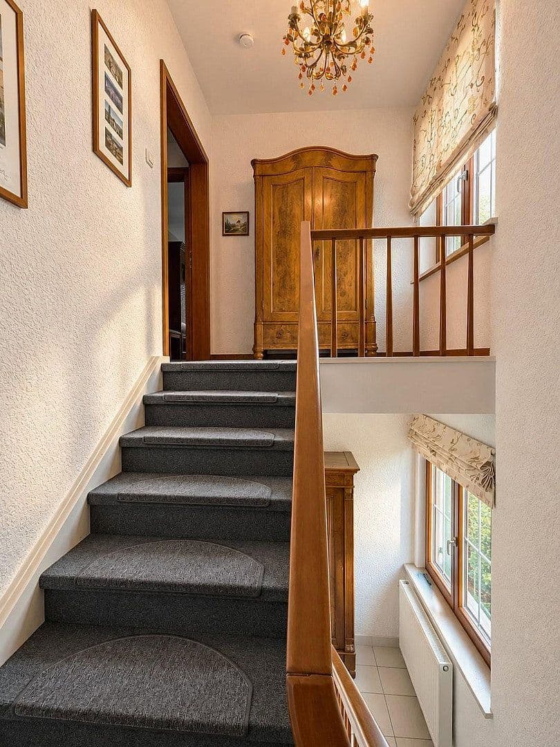 Prodej domu 171 m², pozemek 640 m², Dietzenbach, Hessen Prodej domu 171 m², pozemek 640 m², Dietzenbach, Hessen