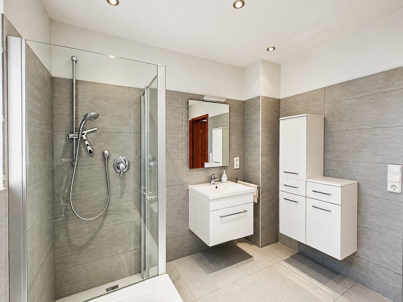 Prodej domu 171 m², pozemek 640 m², Dietzenbach, Hessen Prodej domu 171 m², pozemek 640 m², Dietzenbach, Hessen