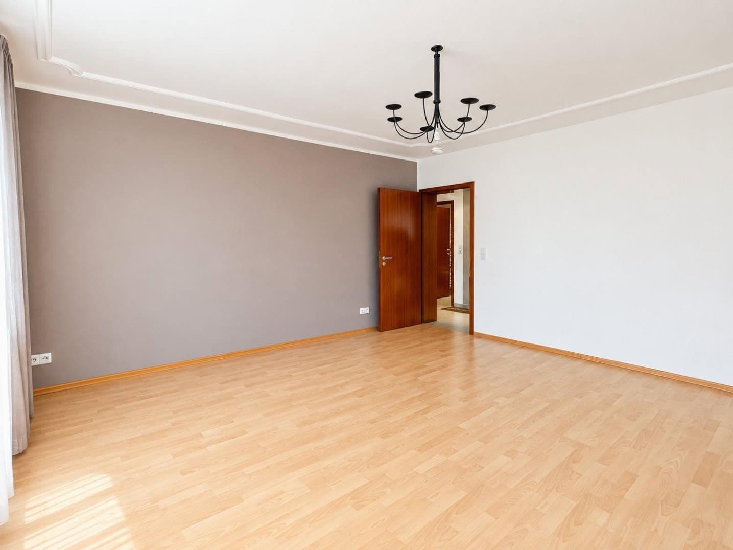 Prodej domu 171 m², pozemek 640 m², Dietzenbach, Hessen Prodej domu 171 m², pozemek 640 m², Dietzenbach, Hessen