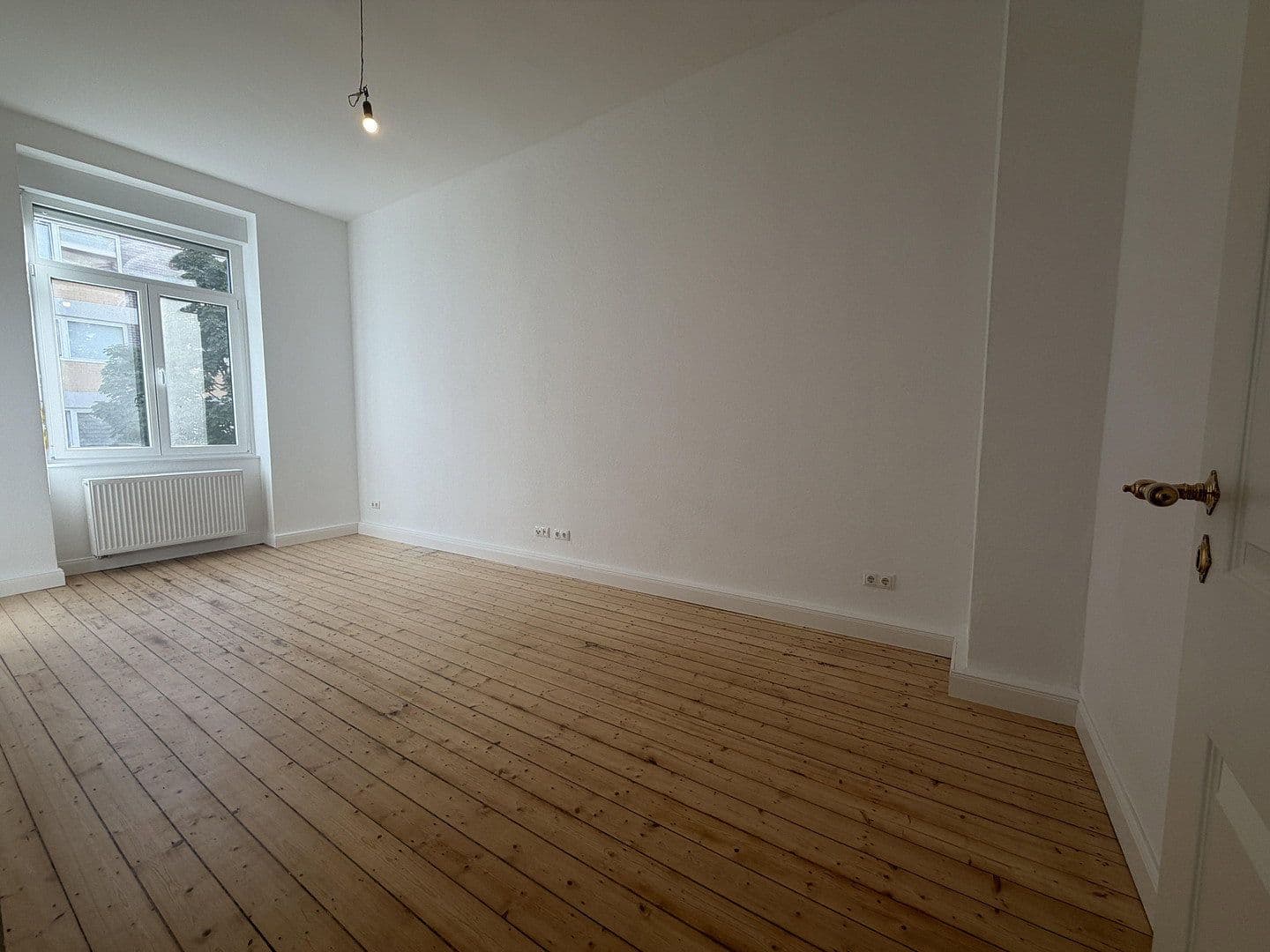 Pronájem bytu 3+1 75 m², Bergerstraße 111, Frankfurt am Main, Hessen Pronájem bytu 3+1 75 m², Bergerstraße 111, Frankfurt am Main, Hessen