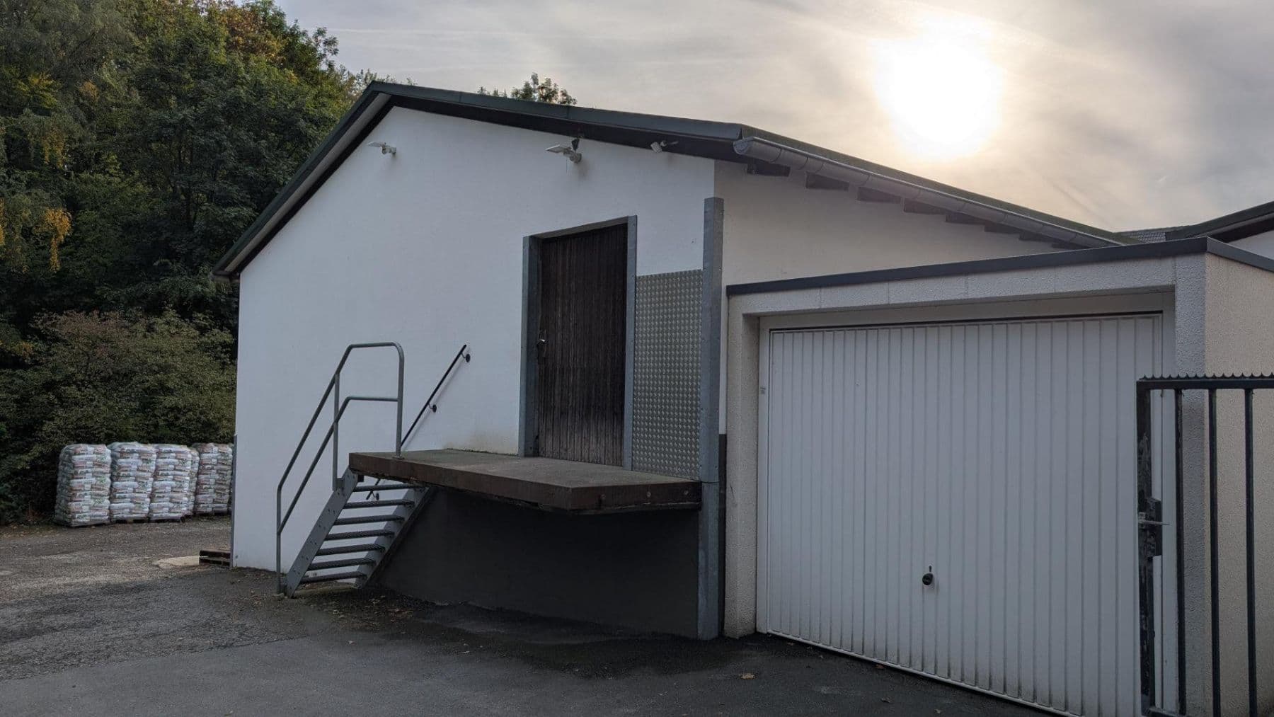 Pronájem nebytového prostoru 450 m², Untergrünerstraße 182, Iserlohn, Severní Porýní-Vestfálsko Pronájem nebytového prostoru 450 m², Untergrünerstraße 182, Iserlohn, Severní Porýní-Vestfálsko