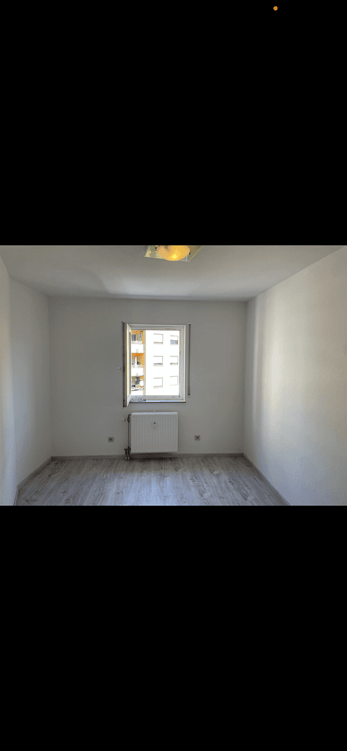 Pronájem bytu 3+1 86 m², Frankenthal, Porýní-Falc Pronájem bytu 3+1 86 m², Frankenthal, Porýní-Falc