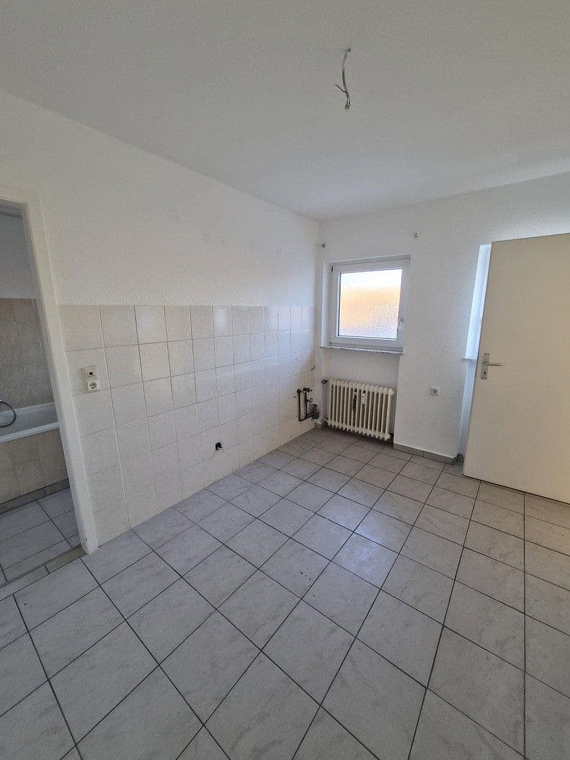 Pronájem bytu 3+1 63 m², Hauptstraße 8, Eppertshausen, Hessen Pronájem bytu 3+1 63 m², Hauptstraße 8, Eppertshausen, Hessen