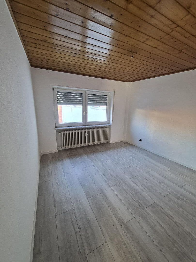 Pronájem bytu 3+1 63 m², Hauptstraße 8, Eppertshausen, Hessen Pronájem bytu 3+1 63 m², Hauptstraße 8, Eppertshausen, Hessen